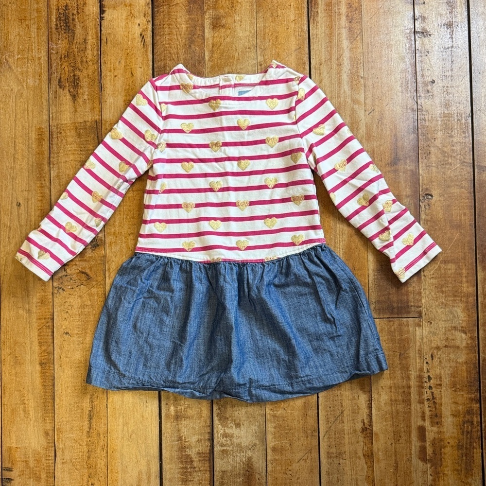 GAP long sleeve dress size 4 pink White stripe hearts valentines cotton